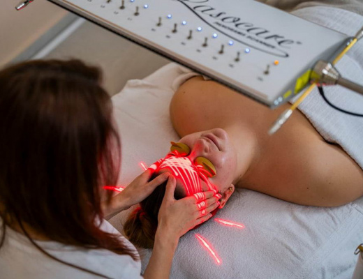  Laserová terapia s BIOstimulačným laserom LASOCARE| 3PLE CENTRUM | Košice